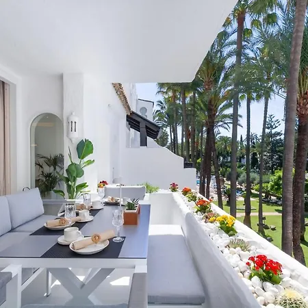Elite Banus La Alcazaba Luxury Apartment