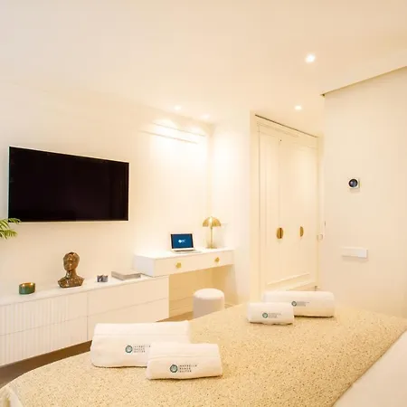 Elite Banus La Alcazaba Luxury Apartment Marbella
