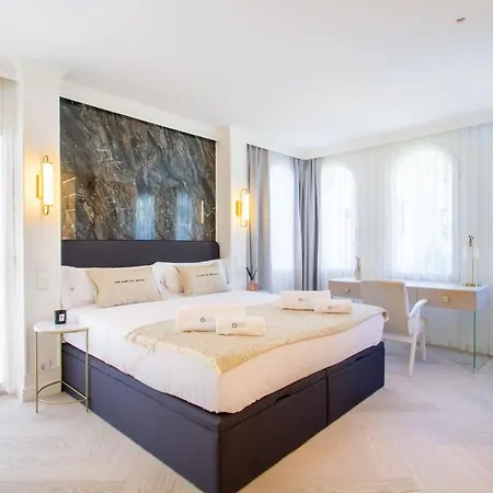 Elite Banus La Alcazaba Luxury *